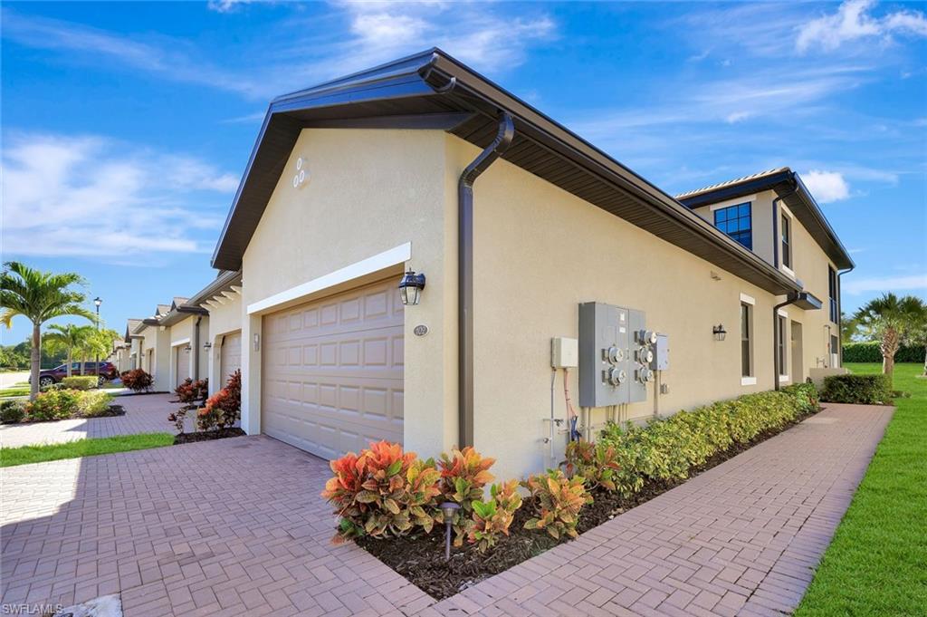 2368 Anguilla DR 102