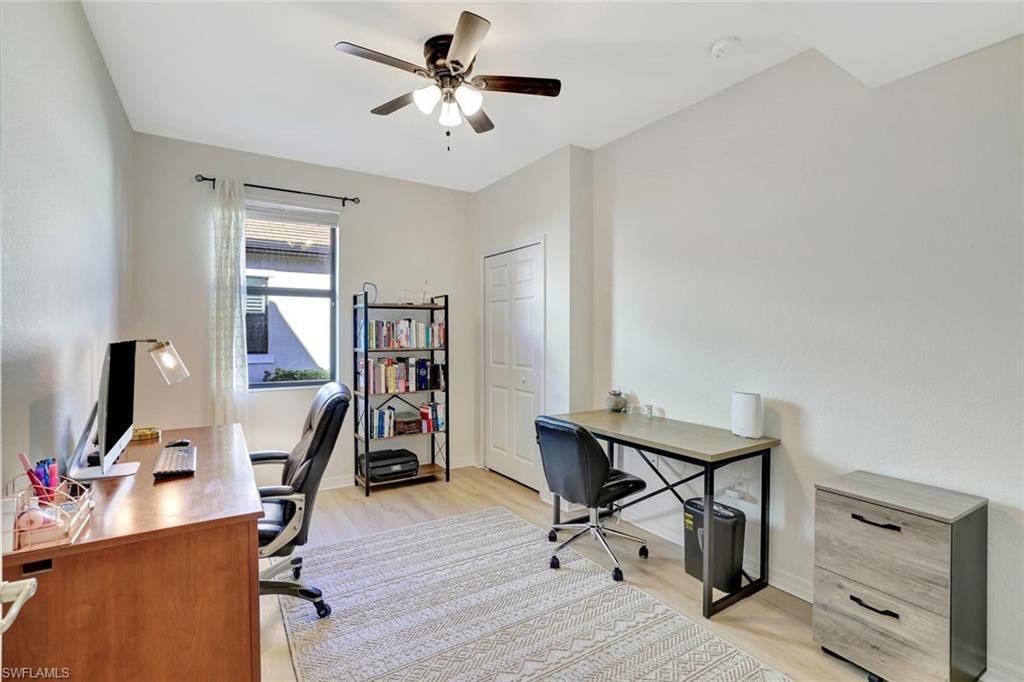 LAMORADA - Residential