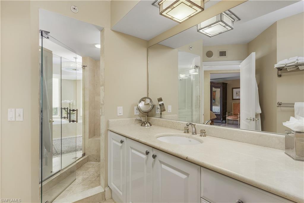 CAP FERRAT - Residential