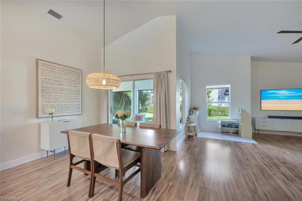 STONEYBROOK - Residential Lease