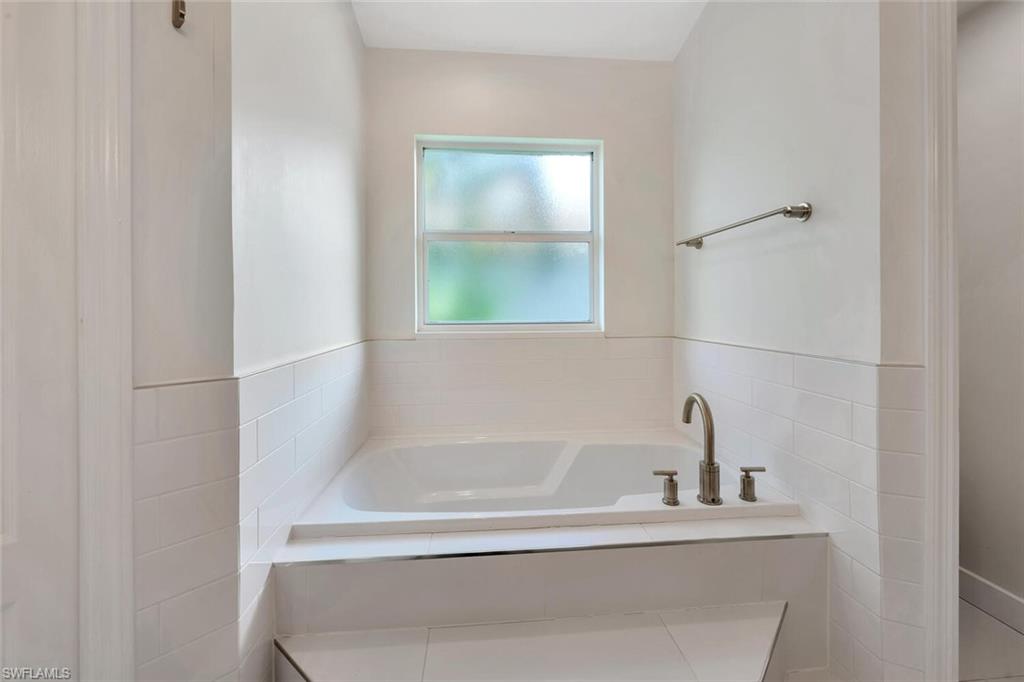 STONEYBROOK - Residential Lease