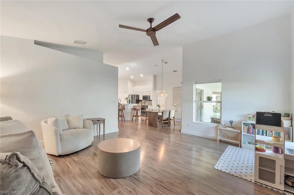 STONEYBROOK - Residential Lease