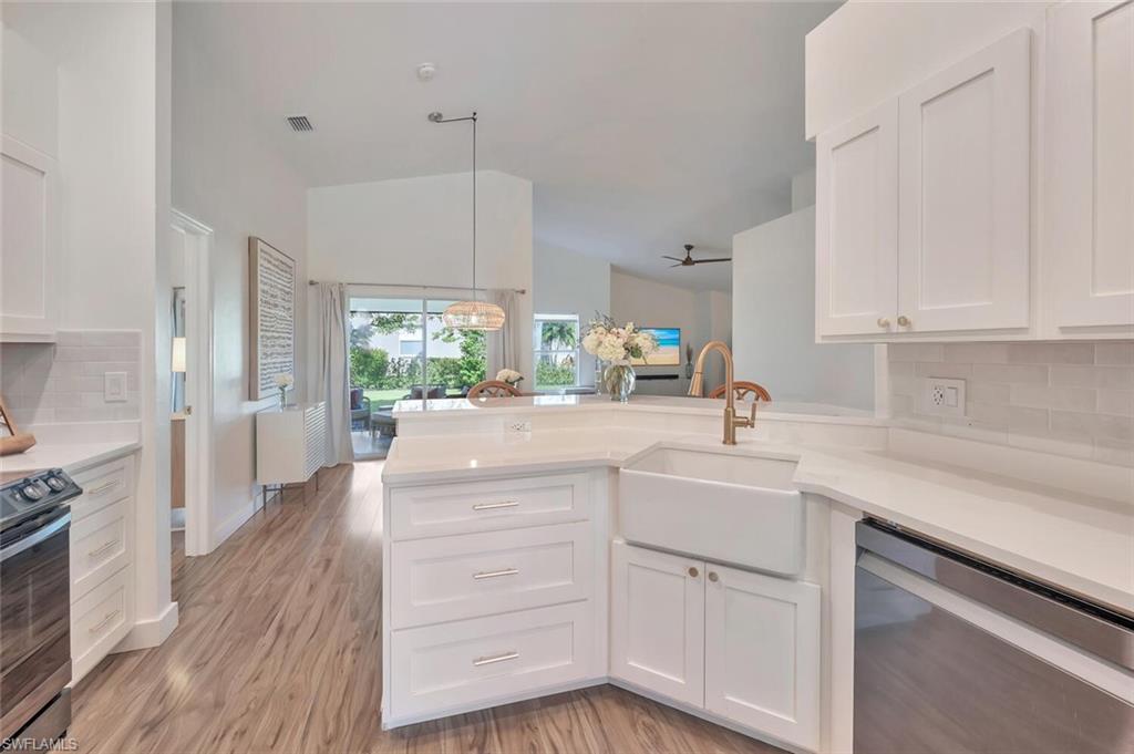 STONEYBROOK - Residential Lease