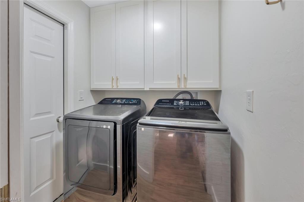 STONEYBROOK - Residential Lease