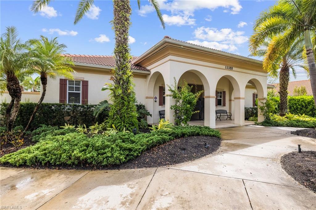 MANCHESTER SQUARE - Residential