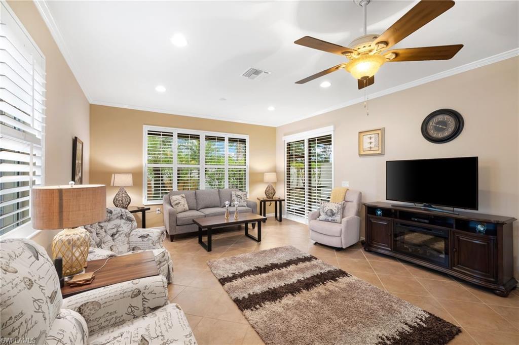 MANCHESTER SQUARE - Residential