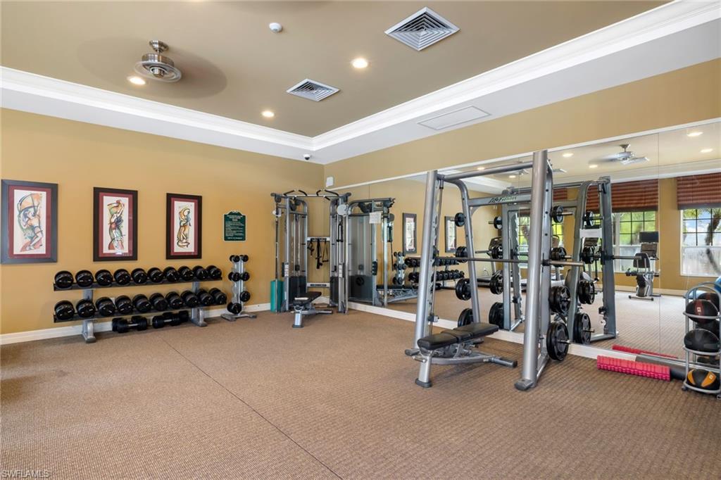 MANCHESTER SQUARE - Residential