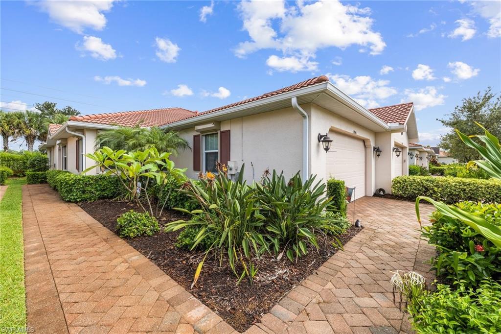 MANCHESTER SQUARE - Residential