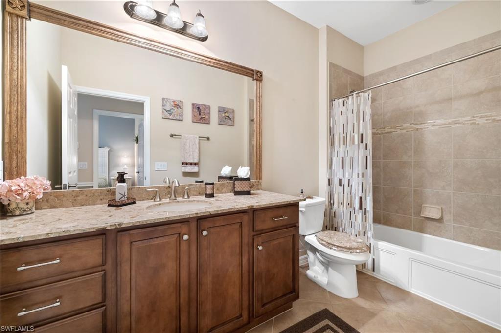 MANCHESTER SQUARE - Residential