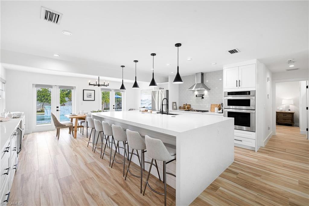 NAPLES PARK - Residential