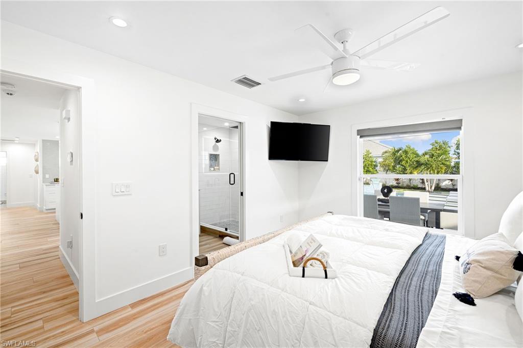 NAPLES PARK - Residential