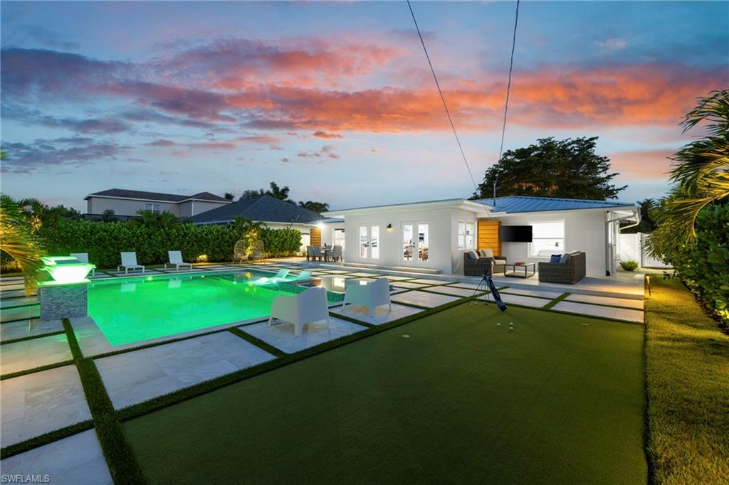 NAPLES PARK - Residential