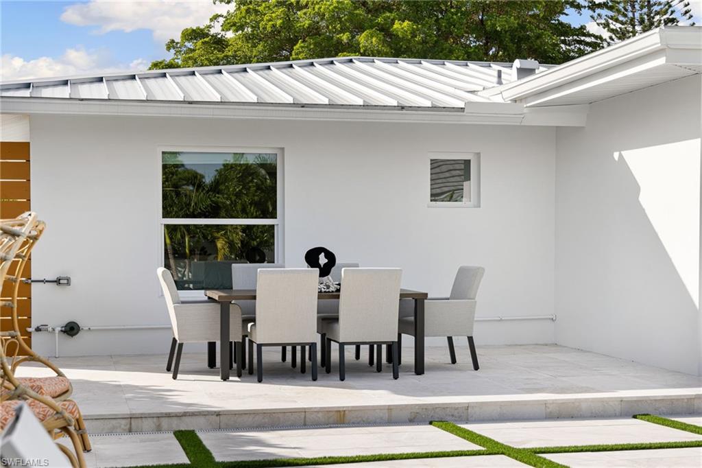 NAPLES PARK - Residential