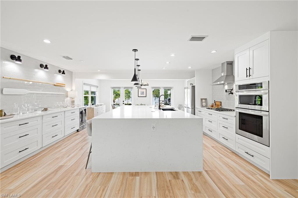 NAPLES PARK - Residential