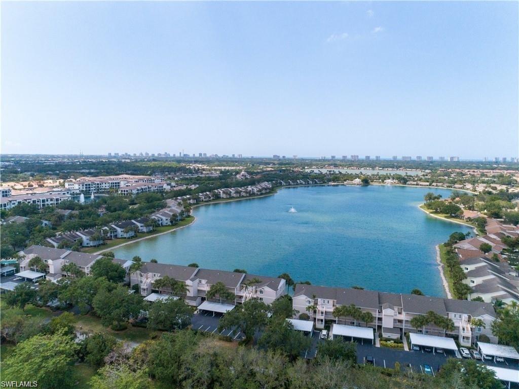 LAKESIDE GARDENS - Residential Lease