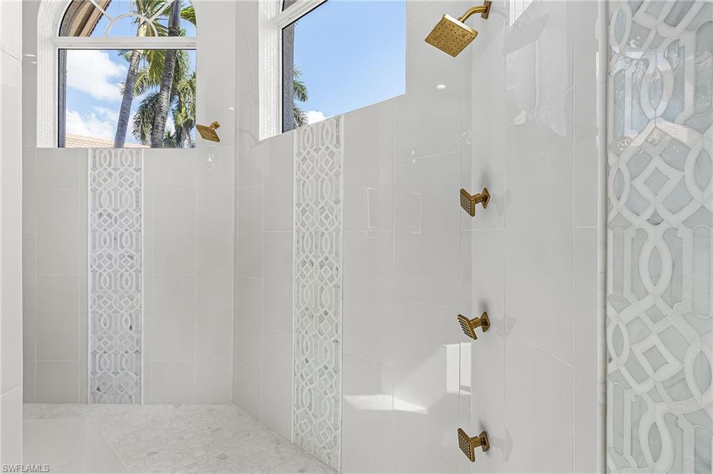 MOSSY GLEN - Residential