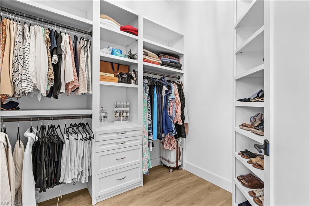 MOSSY GLEN - Residential