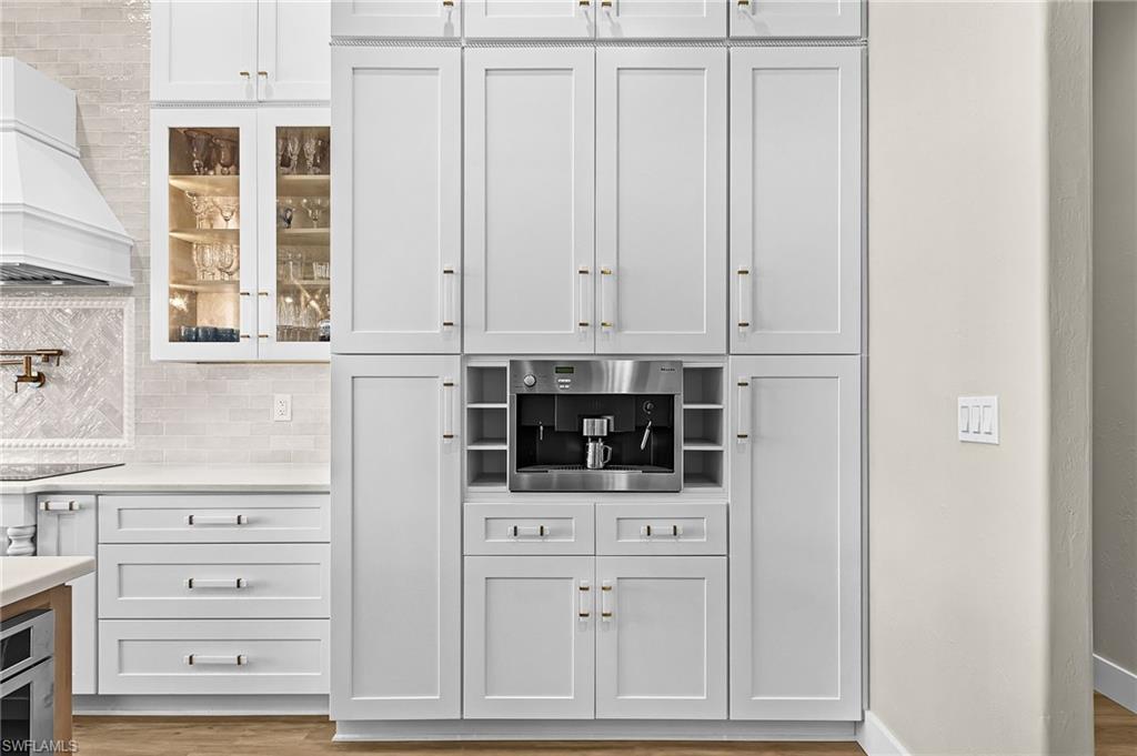 MOSSY GLEN - Residential