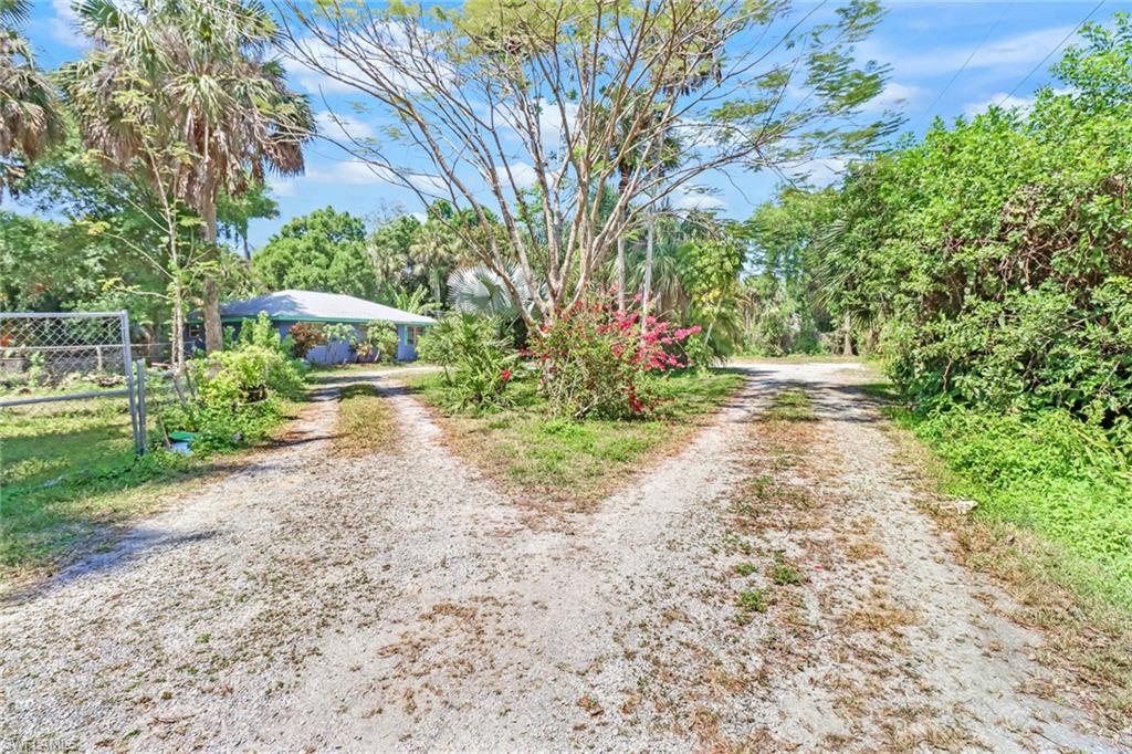 ACREAGE HEADER - Residential