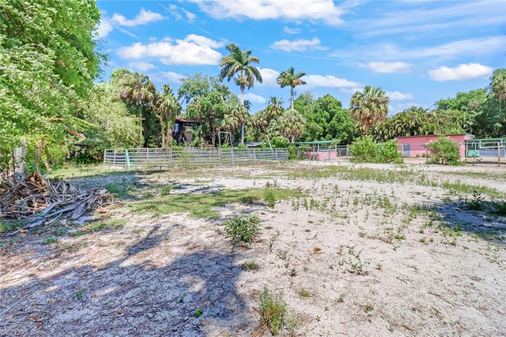 ACREAGE HEADER - Residential