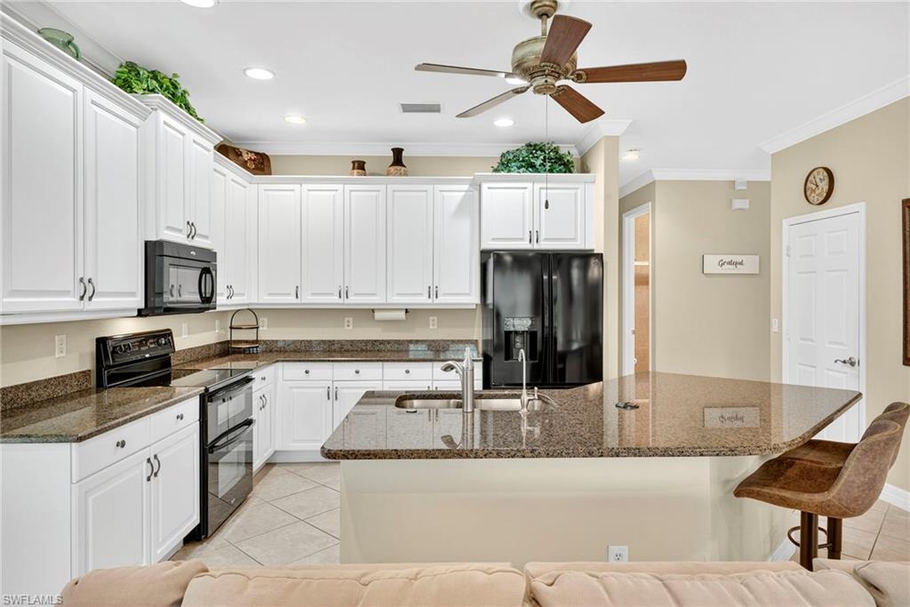 BOTANICA LAKES - Residential