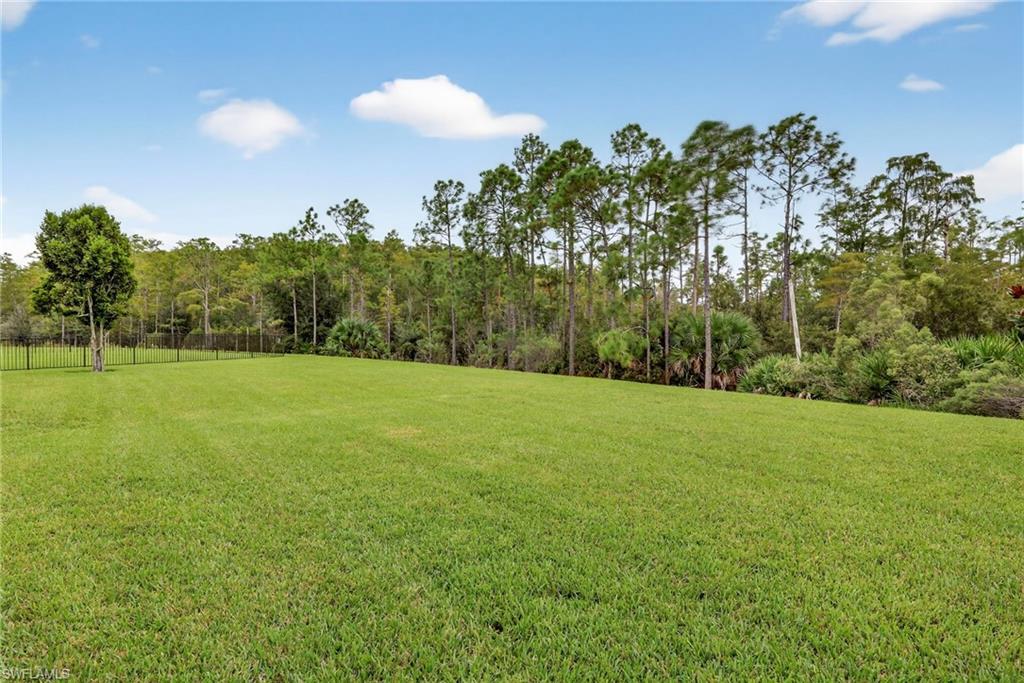 BOTANICA LAKES - Residential