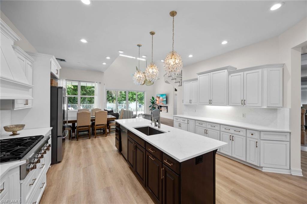 OLDE NAPLES - Residential