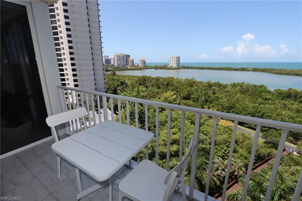 ST NICOLE - Residential Lease