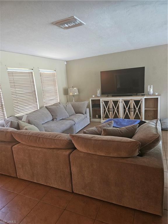 GOLDEN GATE ESTATES - Residential Lease