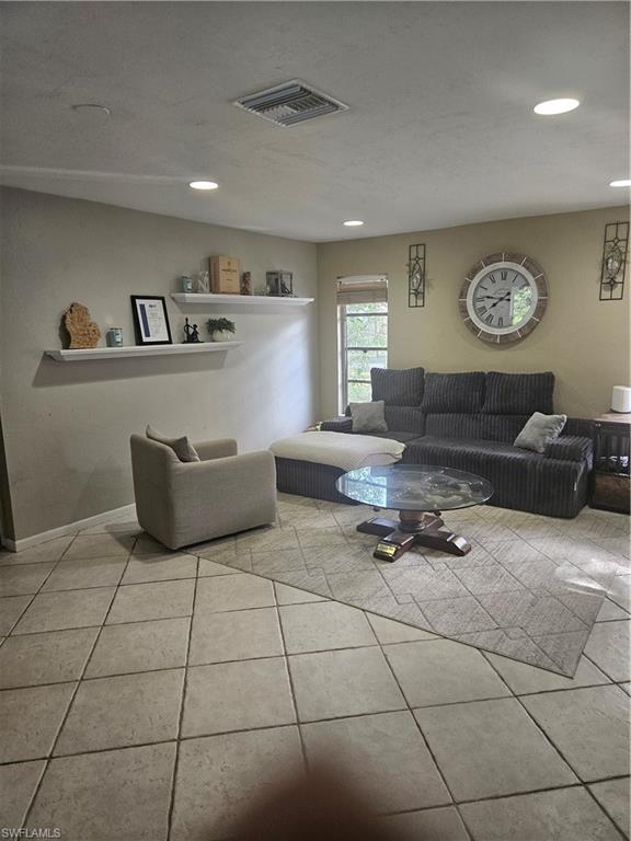 GOLDEN GATE ESTATES - Residential Lease