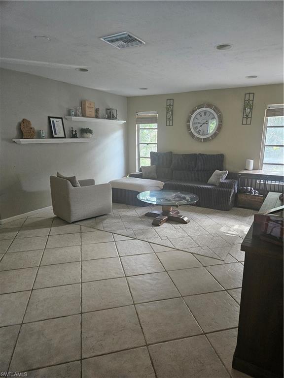 GOLDEN GATE ESTATES - Residential Lease