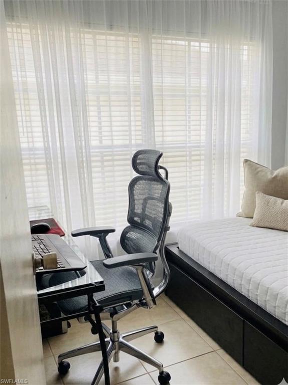 GRANADA LAKES - Residential Lease