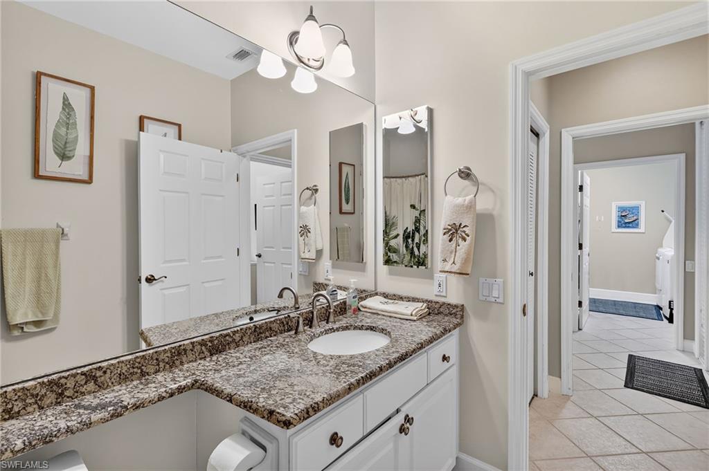 SUTTON WALK - Residential