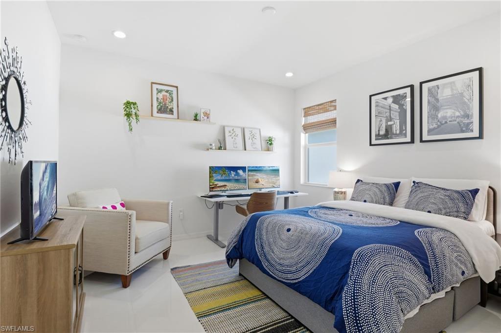 WATERVIEW LANDING - Residential