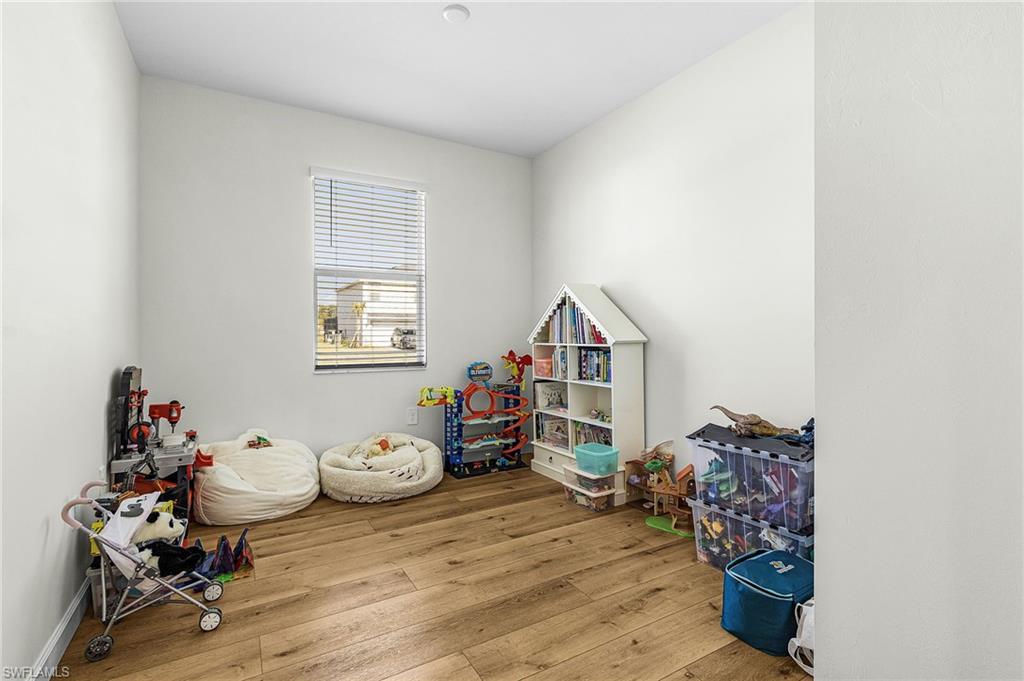 BAYSHORE RANCH - Residential