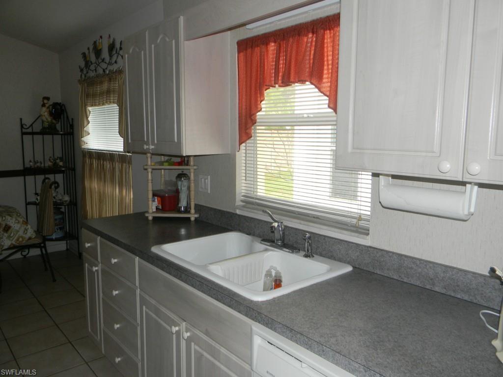 SABAL SPRINGS GOLF AND RACQUET CLUB - Residential