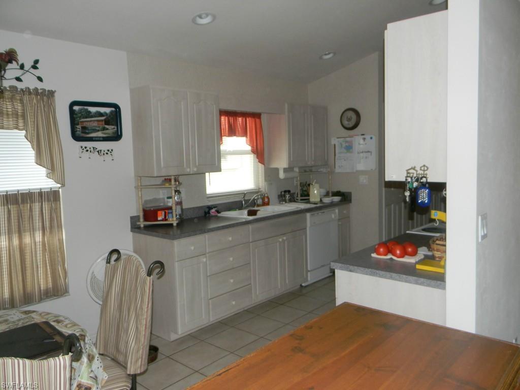 SABAL SPRINGS GOLF AND RACQUET CLUB - Residential