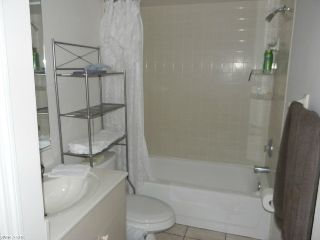 SABAL SPRINGS GOLF AND RACQUET CLUB - Residential