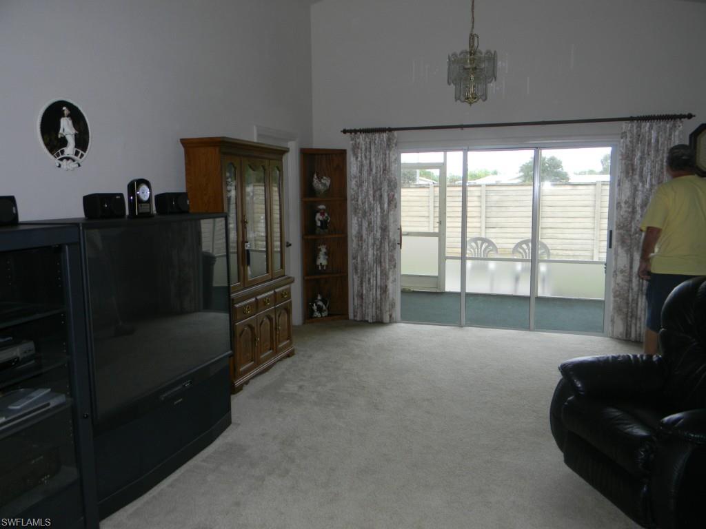 SABAL SPRINGS GOLF AND RACQUET CLUB - Residential