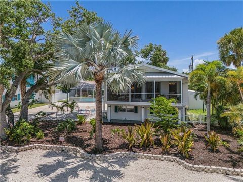 A home in FORT MYERS BEACH