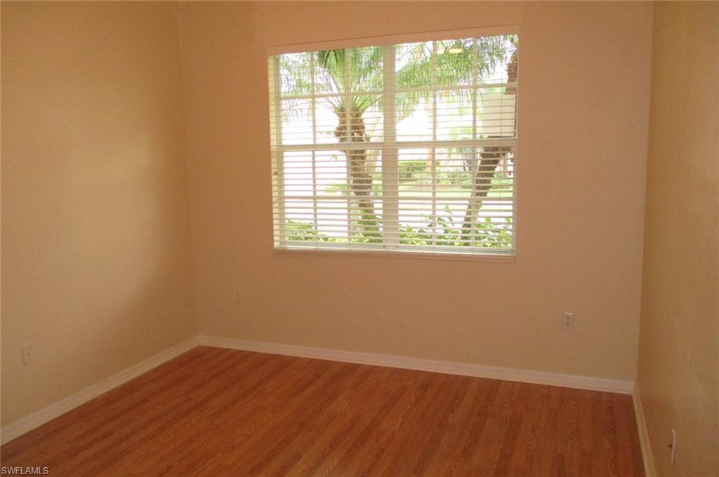 BRADFORD LAKES - Residential