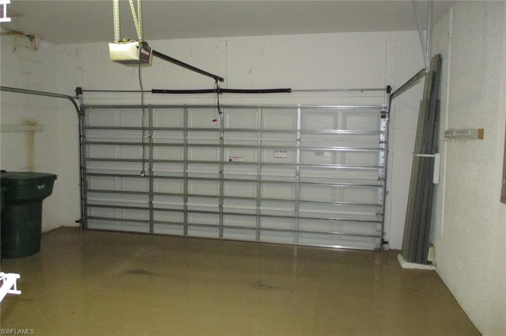 BRADFORD LAKES - Residential