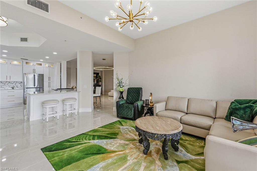 9234 Tesoro LN 104