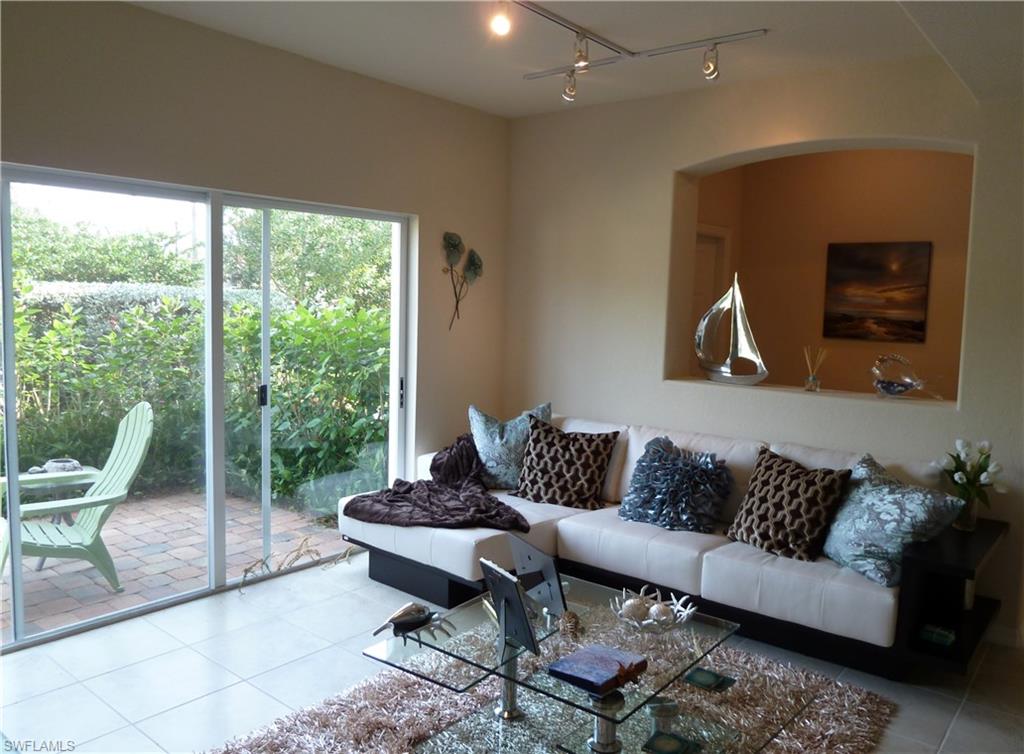 BELLA CASA - Residential