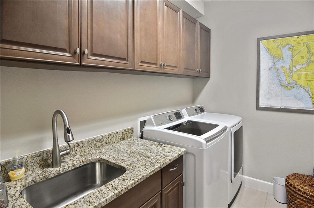 SANDOVAL - Residential