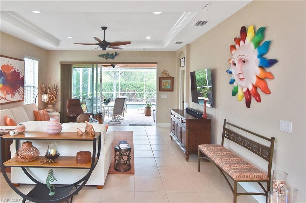 SANDOVAL - Residential