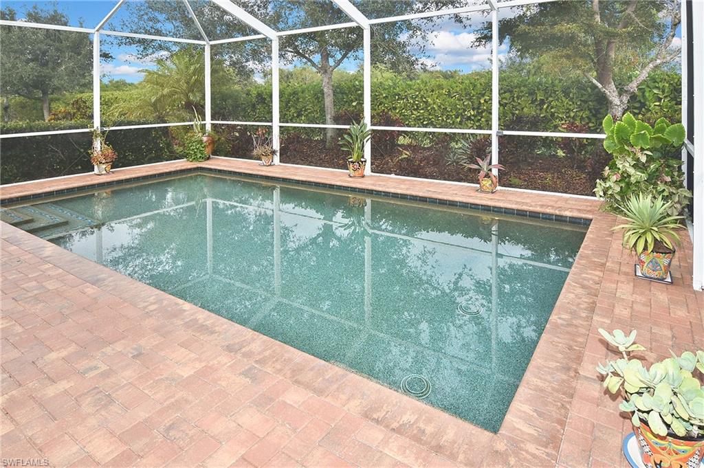 SANDOVAL - Residential