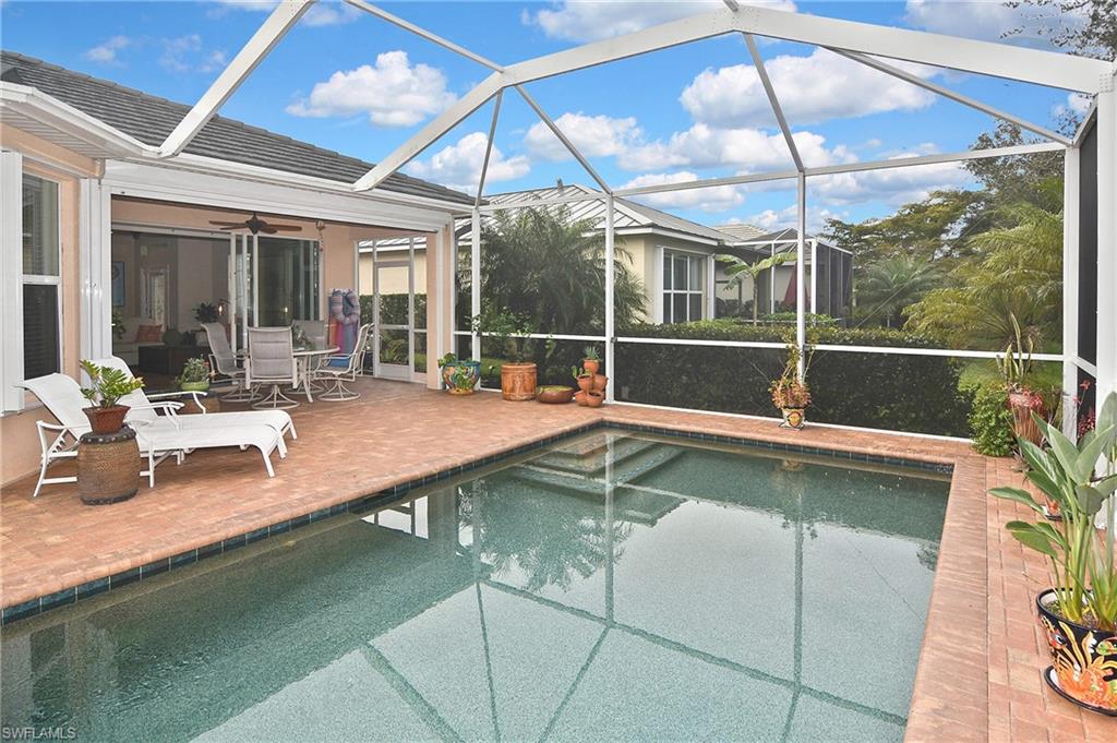 SANDOVAL - Residential