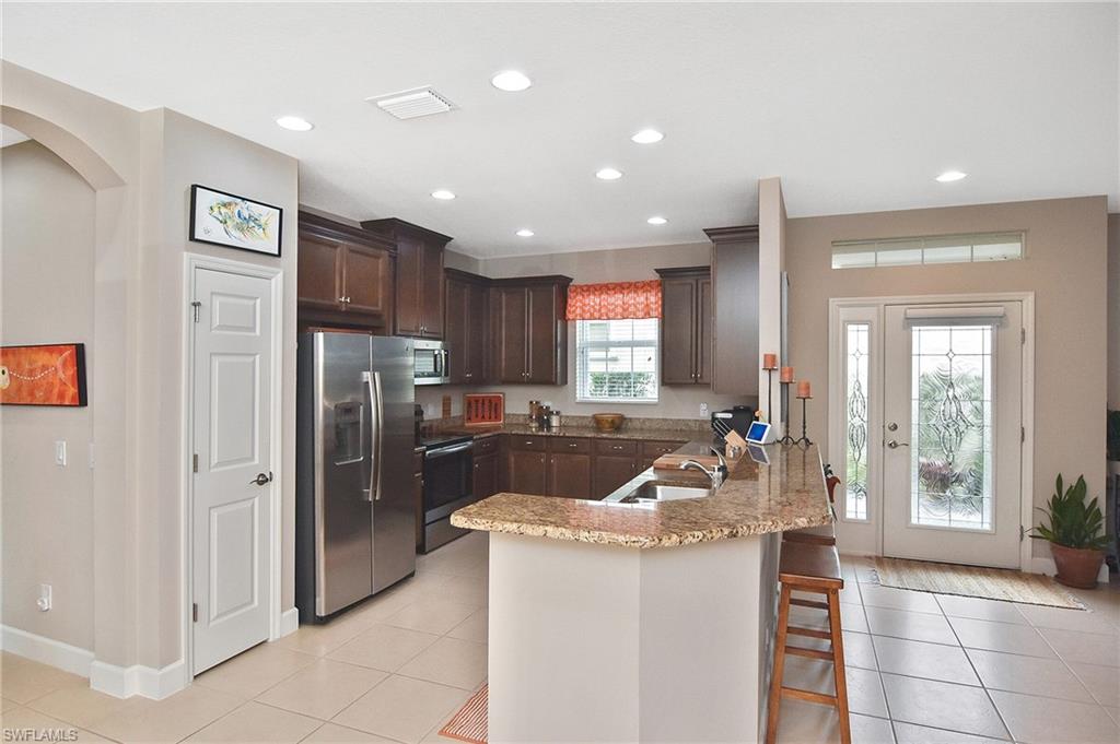 SANDOVAL - Residential