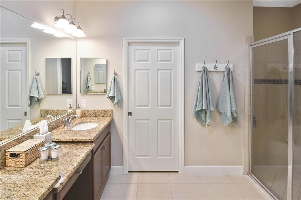 SANDOVAL - Residential